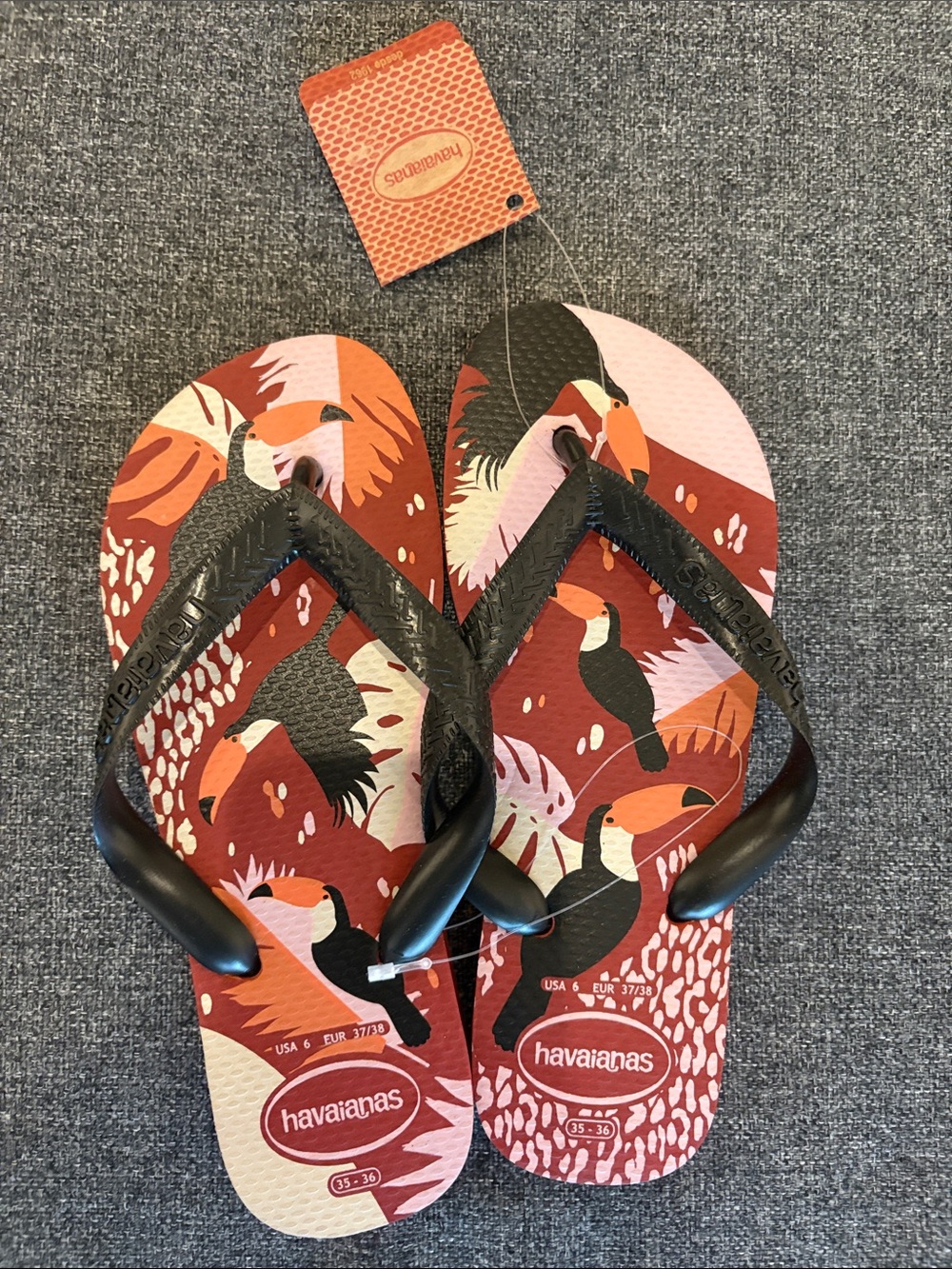 NWT Havaianas flip flip